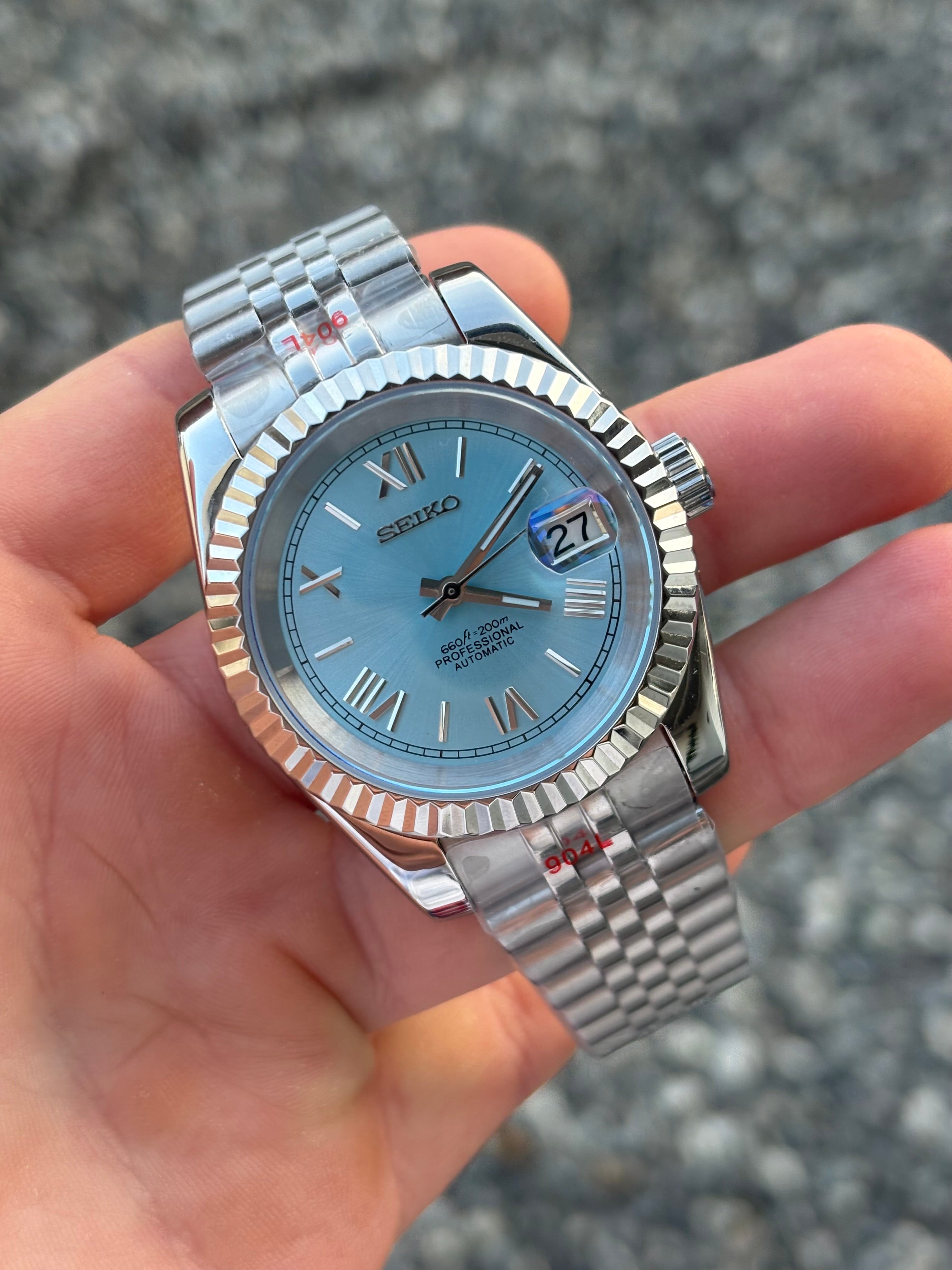 Seikojust - Baby Blue Roman