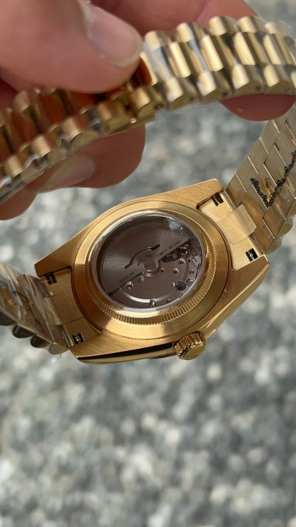 Day - Gold 36mm (Outlet) 1-3 dagers levering