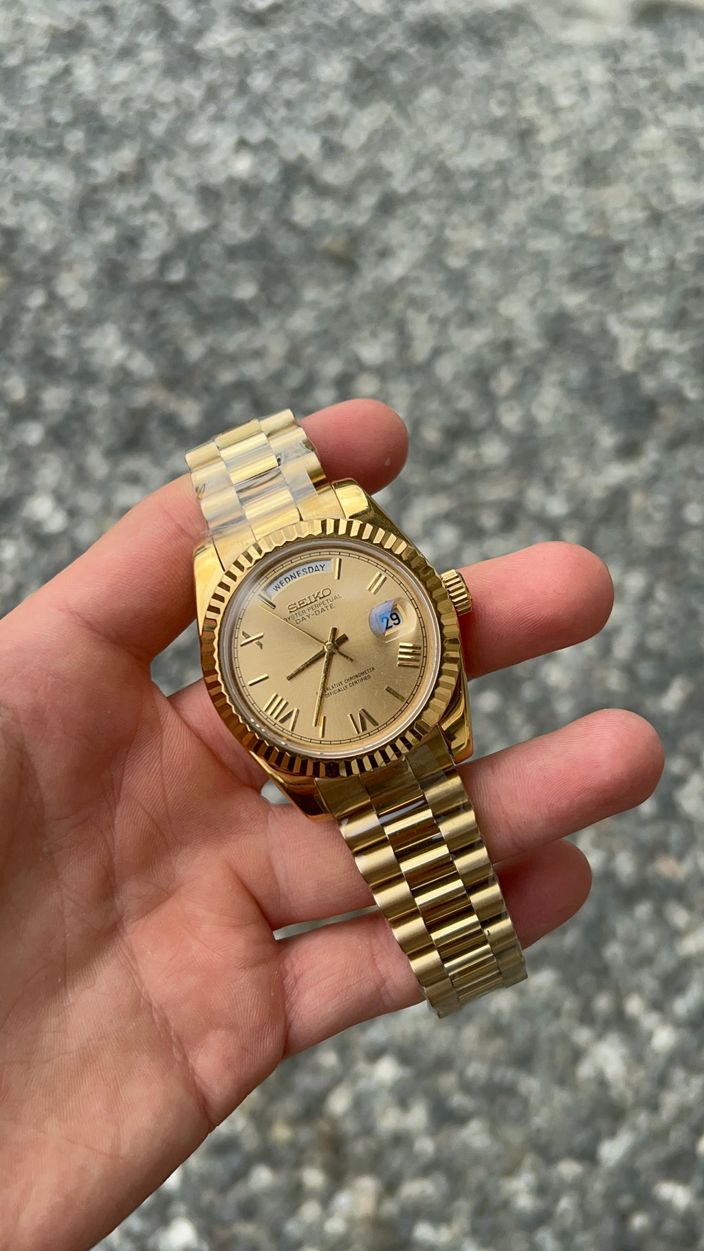 Day - Gold 36mm (Outlet) 1-3 dagers levering