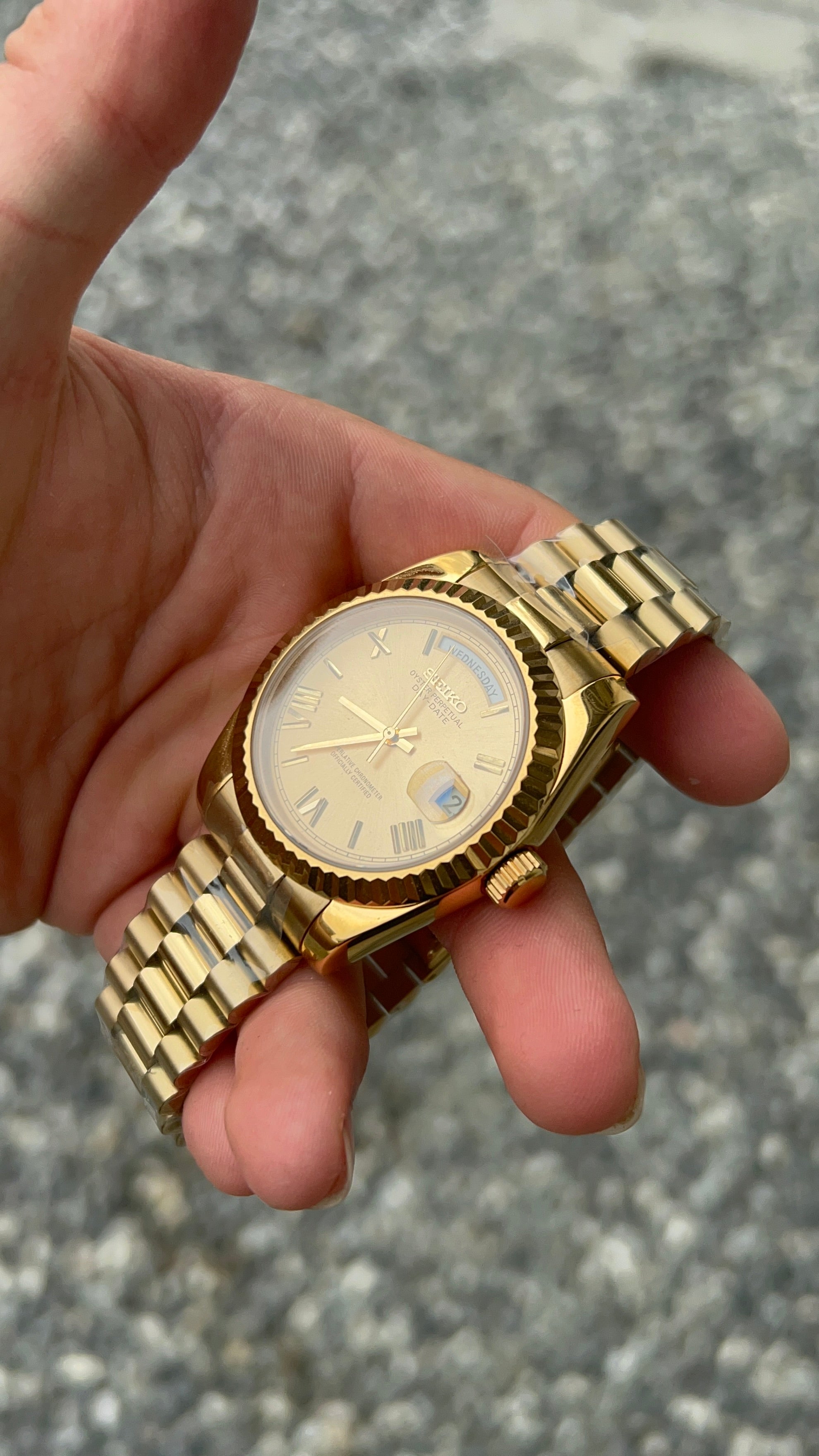 Day - Gold 36mm (Outlet) 1-3 dagers levering