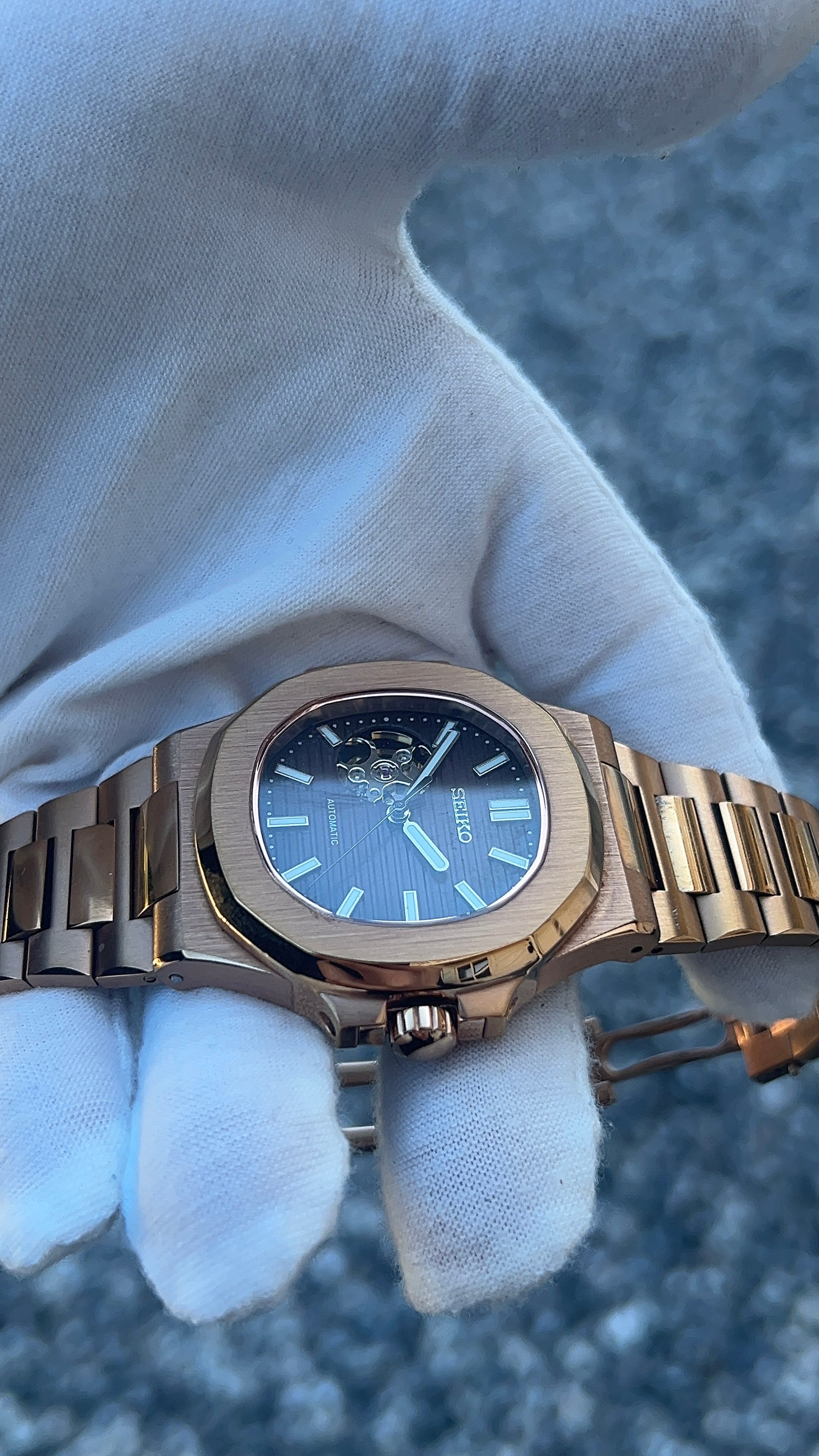 Nautilus - Open heart rose gold